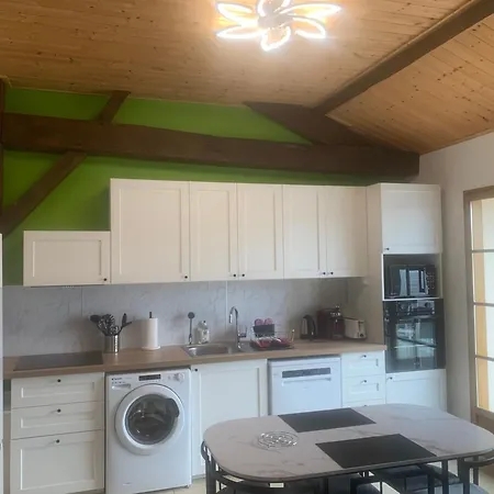 La Petite Escale Gilles Croix De Vie 5 Personnes Bed & Breakfast Saint-Révérend